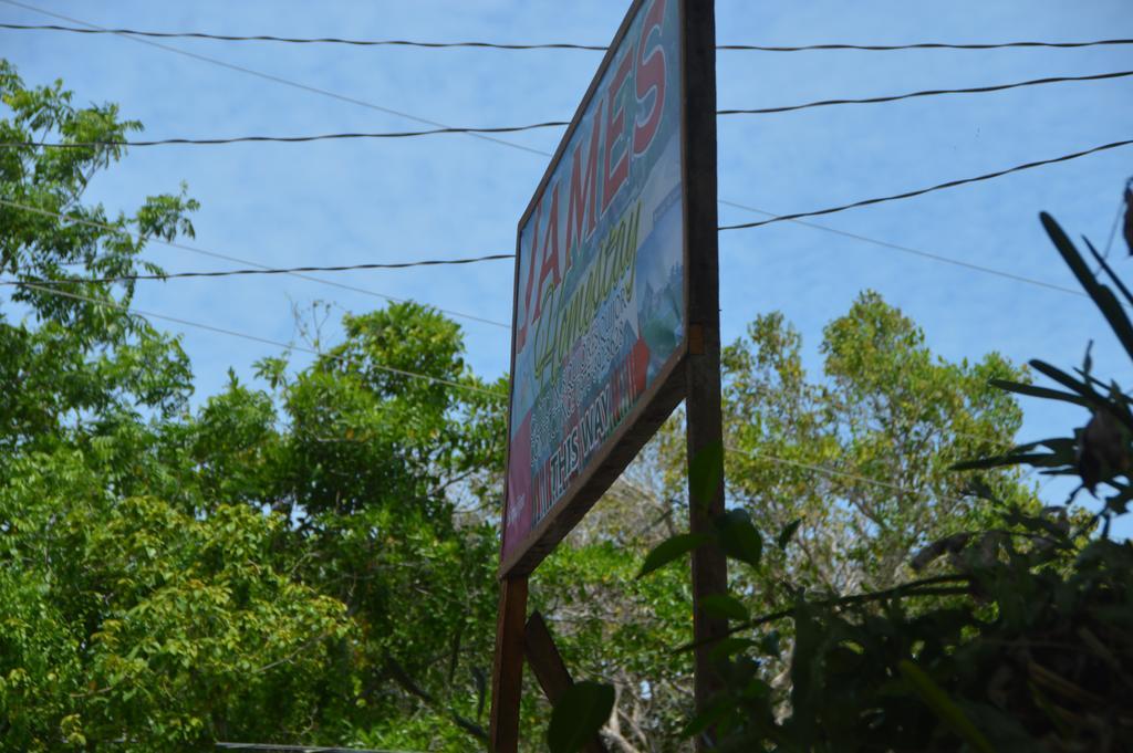 James Homestay Siquijor Exterior photo